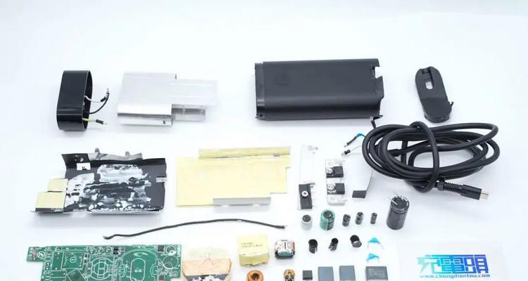 充电器插口盖拆解步骤图解？