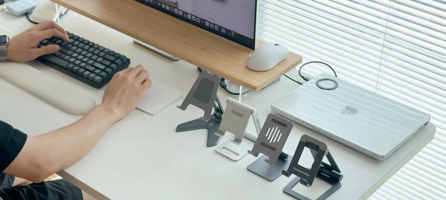 平板转动支架机械臂的安装方法是什么？需要哪些工具？