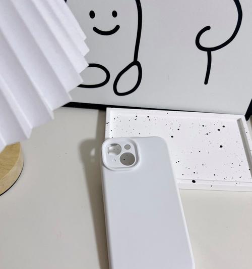 液态光栅手机壳使用方法是什么？使用中有哪些注意事项？