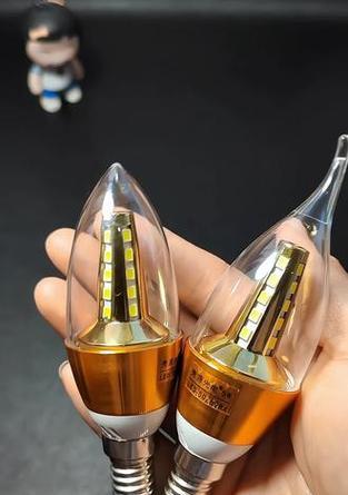 水晶灯坏了，只换灯泡还能用吗？（探讨水晶灯的维修方式及可行性）