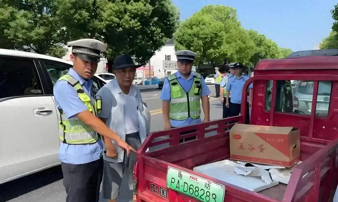 9月1日起，电动车、摩托车、三轮车上路“3禁5放行”，处罚明确了