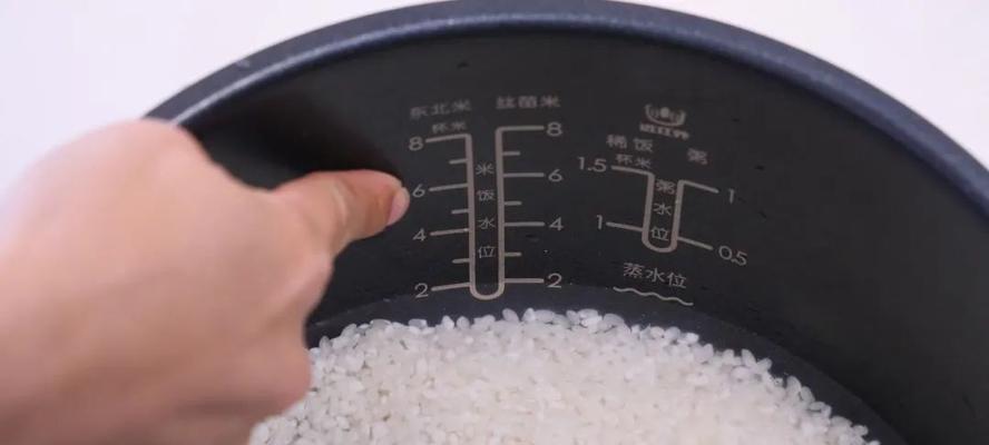 电饭煲少水没烧，如何处理（解决电饭煲少水问题的方法及注意事项）