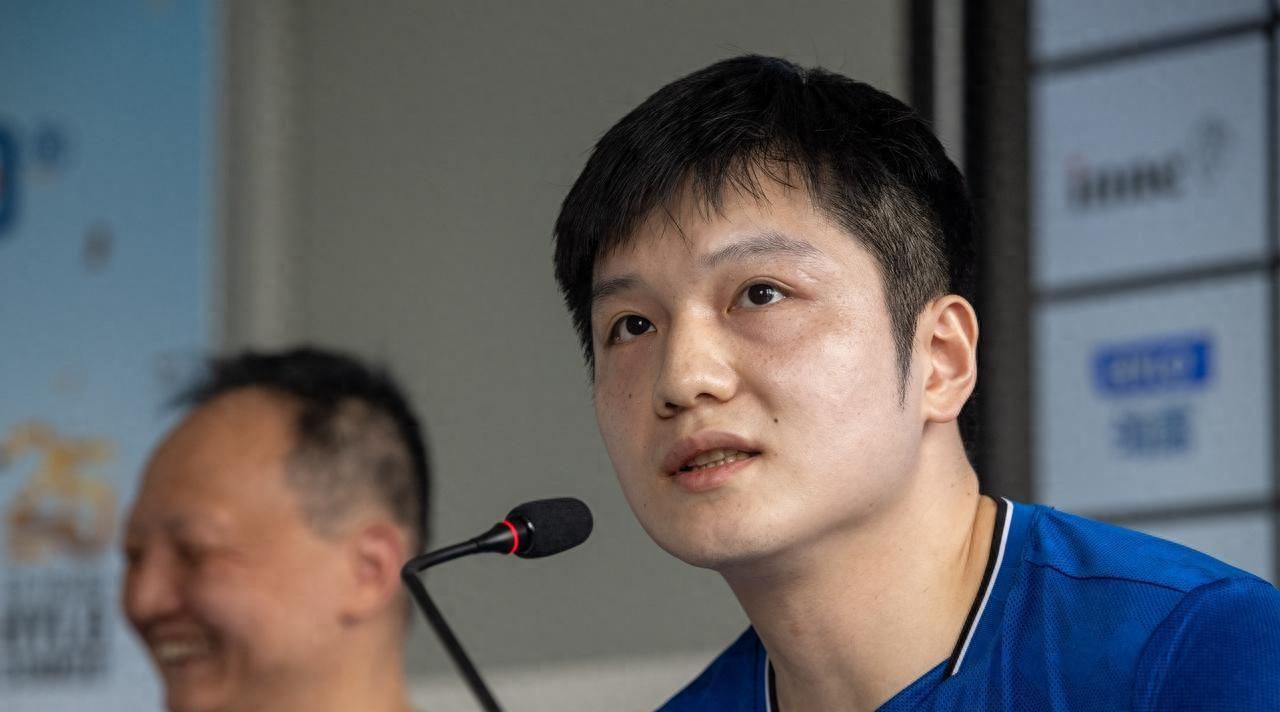 樊振东比赛又来了！单打2连败后冲击德甲首胜，这次可不能再输了