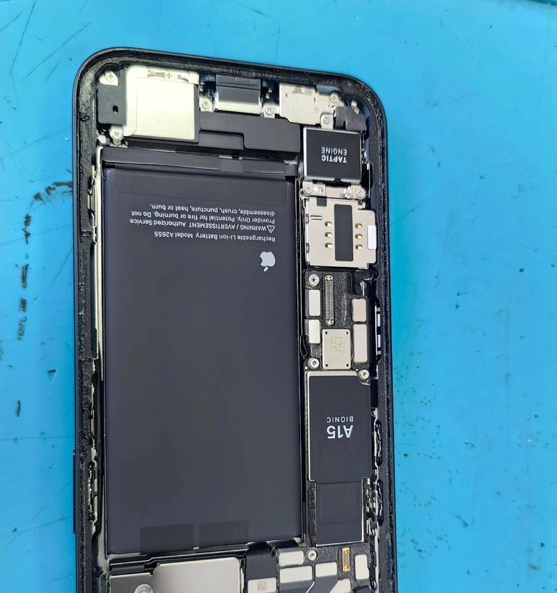 13摄像头怎么取？拆卸方法是什么？