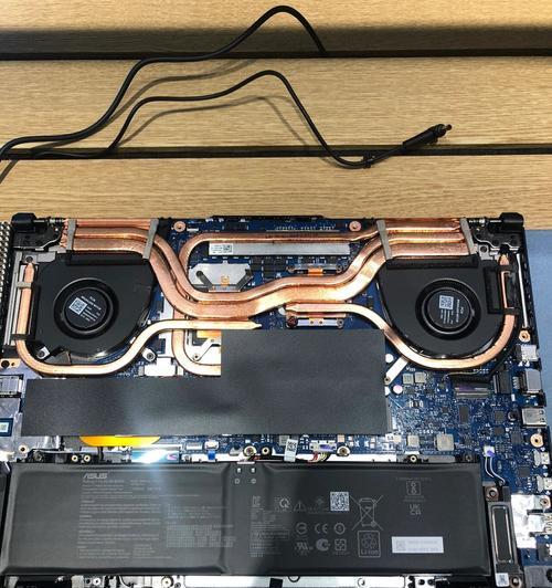 台式电脑散热器拆卸方法是什么？